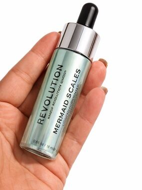 Makeup Revolution Mermaid Scales Liquid Highlighter Iridescent Glow Illuminator